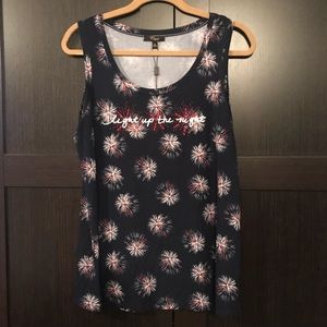 NWT firework top